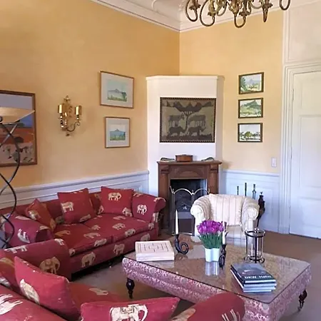 Herrenhaus Borghorst Отель Осдорф